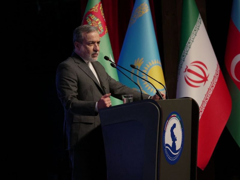 عراقچی: خزر به اندازه خلیج‌فارس برای ما مهم است/ رابطه ایران با روسیه راهبردی است