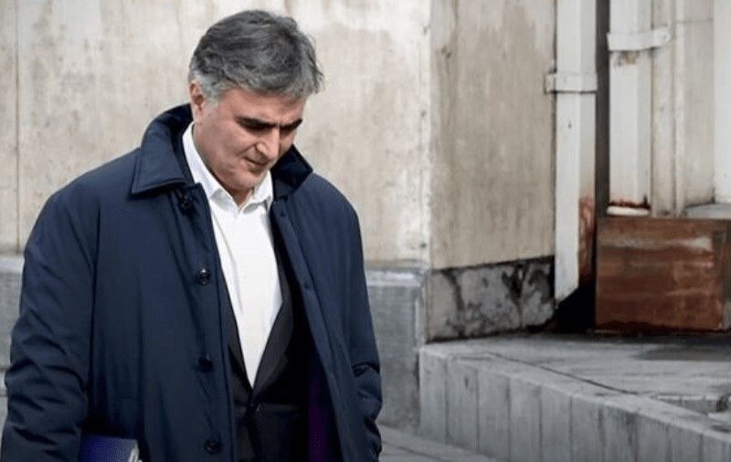 تعیین تکلیف رئیس بانک مرکزی | فرزین ماندنی شد؛ بابک زنجانی هشدار داد!