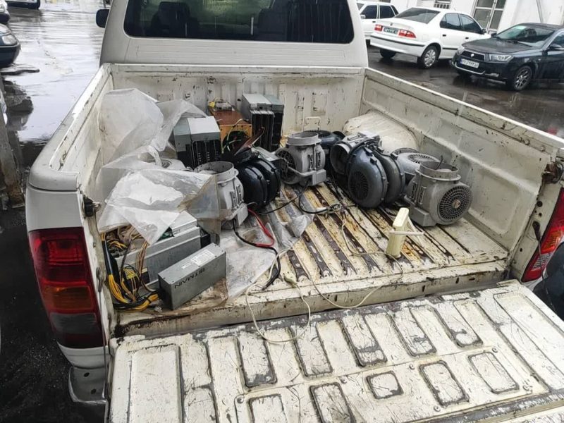 کشف ۴ دستگاه ماینر ارز دیجیتال غیرمجاز در آستانه اشرفیه