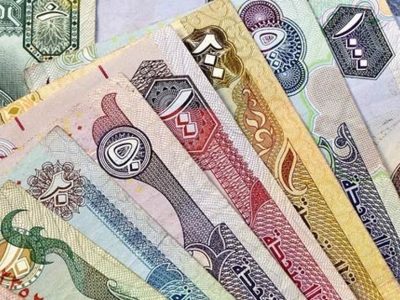 قطع اینترنت، صرافی ها را از کار انداخت / انتقال بسته های پول از دبی با کشتی