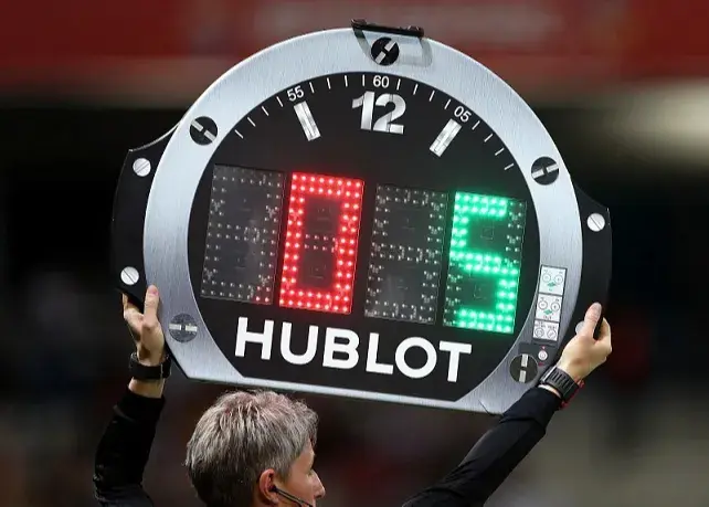 وی‌ای‌آر با محدودیت کمتر، مبارزه با وقت کشی با شمارش معکوس تغییرات تازه در قوانین داوری