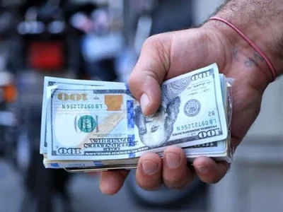 قیمت دلار امروز سه‌شنبه ۱۶ دی ۱۴۰۴