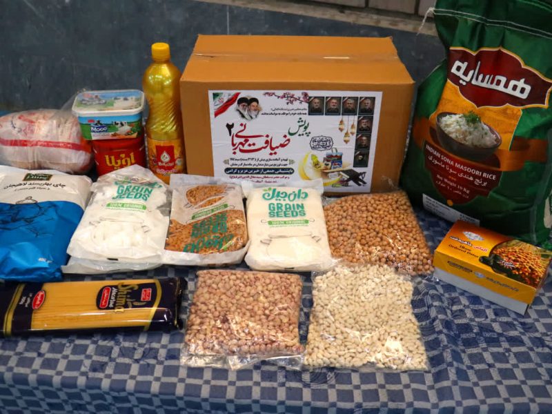 ۳۱۳ بسته سبدکالا (معیشتی) بین نیازمندان شهرستان آستانه‌اشرفیه توزیع شد+ عکس