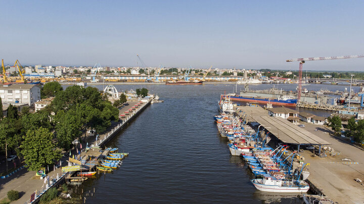 واردات تا سقف ۴۵۰ دلار با حداقل سود بازرگانی برای مرزنشینان گیلان فراهم شد
