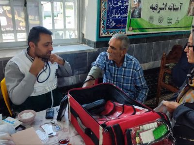 میز خدمت جهادی در روستای فوشازده آستانه اشرفیه برگزار شد