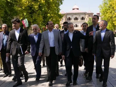 گزارش زنده میانجی‌ها دوباره وارد میدان شدند؛ آیا بن‌بست تهران و واشنگتن شکسته می‌شود؟