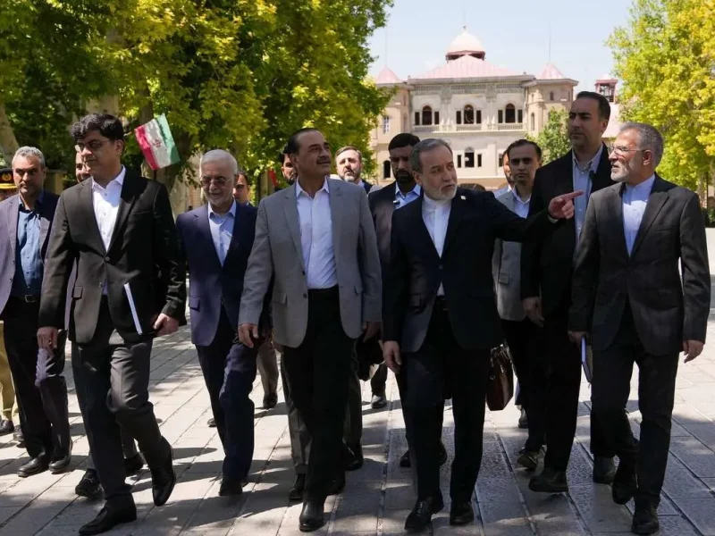 گزارش زنده میانجی‌ها دوباره وارد میدان شدند؛ آیا بن‌بست تهران و واشنگتن شکسته می‌شود؟